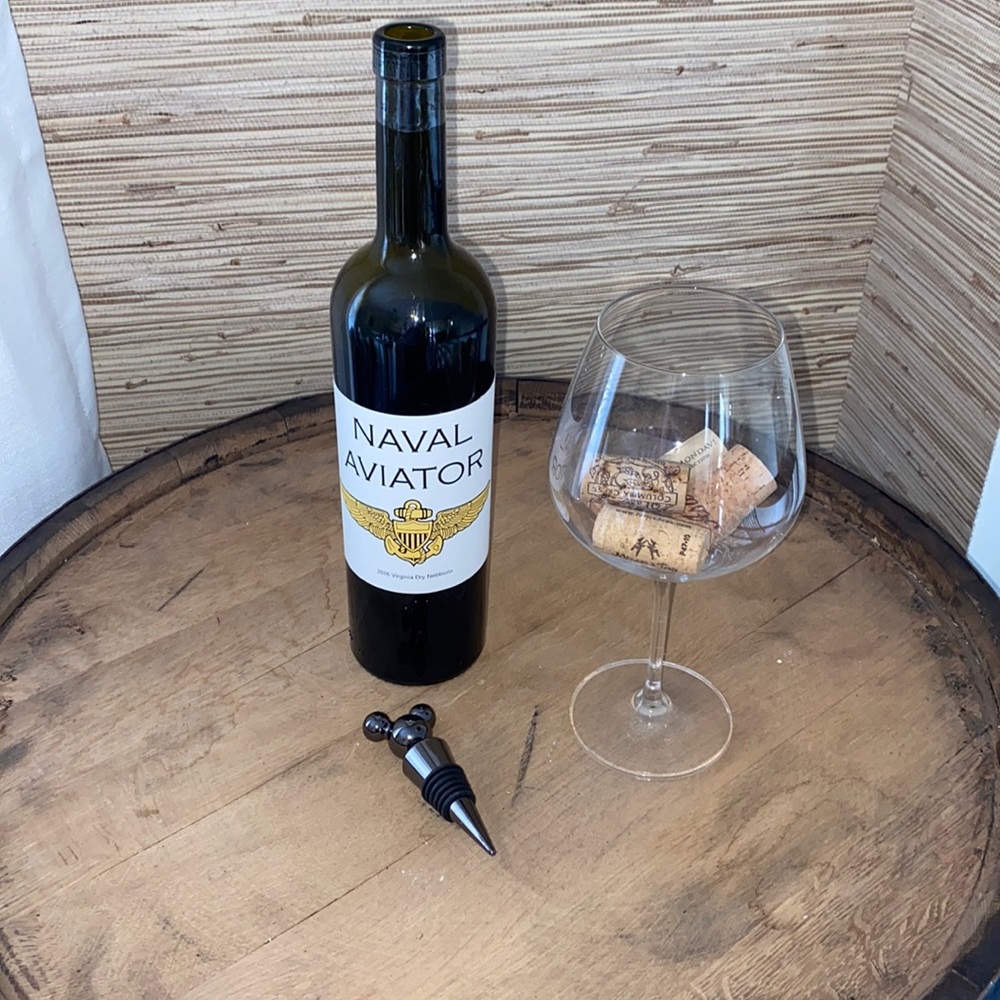 Disney metal Mickey ears wine stopper topper